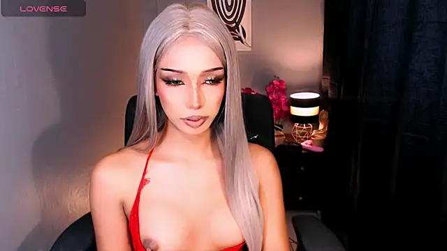 xUrGoddess_islaCumsAlotx Webcamshow