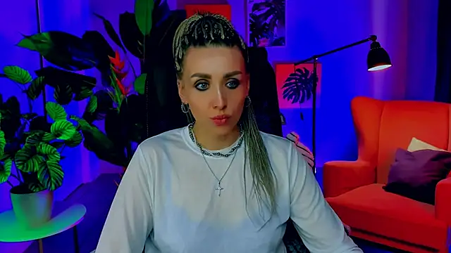 MonicaRileyのライブXXXチャット