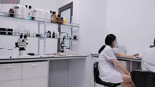 Show modela Kathylove_2023 na web-kameri