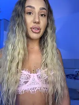 BarbieDoll13 Live XXX Chat