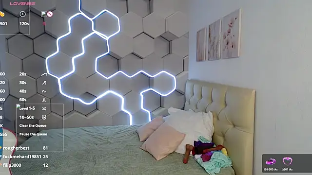 aliicemeowのライブXXXチャット