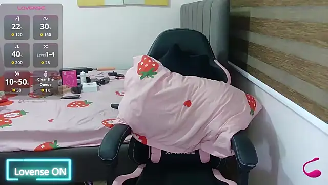 ashly888 Chat XXX in diretta