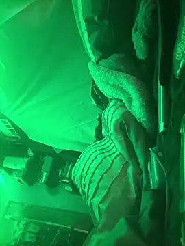 Chatroom XXX en direct de ChicagoMadeThirdLeg