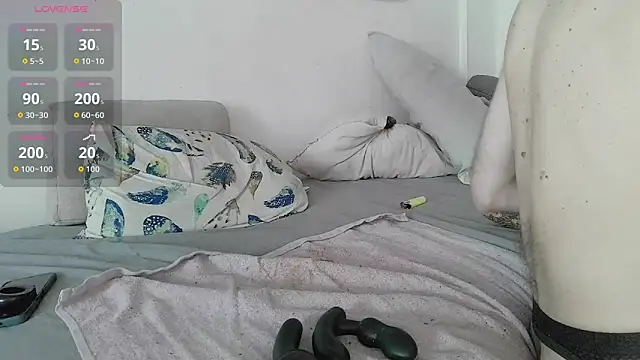 canarito18's Live XXX Chat