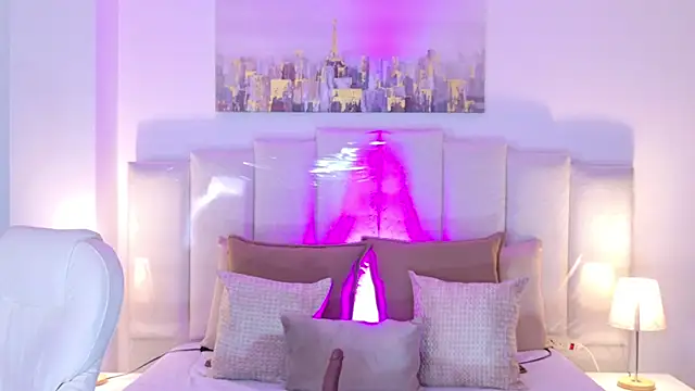 Chatroom XXX en direct de Layla_Breezee