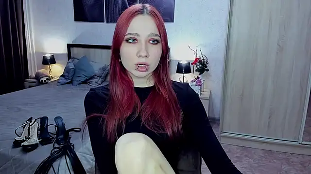 دردشة AdrianWild الج نسية المباشرة