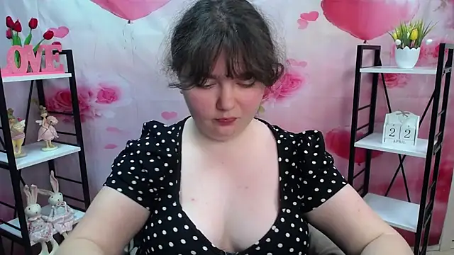 Czat XXX na żywo – NeonilaLisova