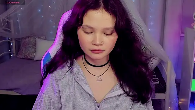 Chatroom XXX en direct de EmilyChaves