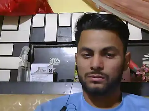 Stubborndesiboy live XXX chat