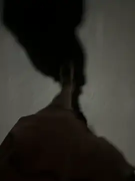 Emily-Nguyen Show in webcam