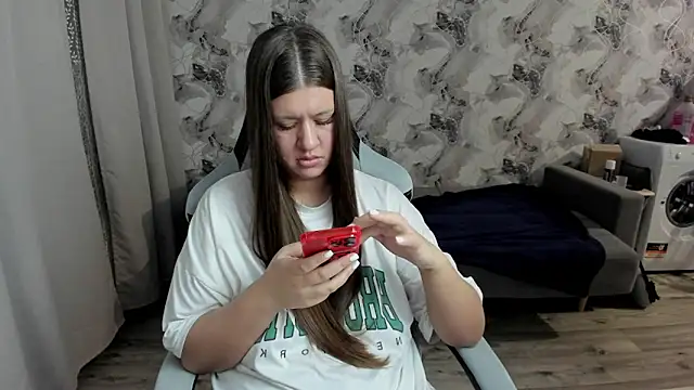 Lis_Kollen লাইভ XXX চ্যাট