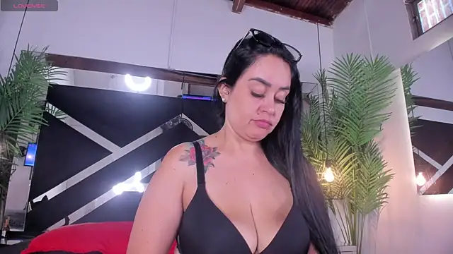 Czat XXX na żywo – emily-fox