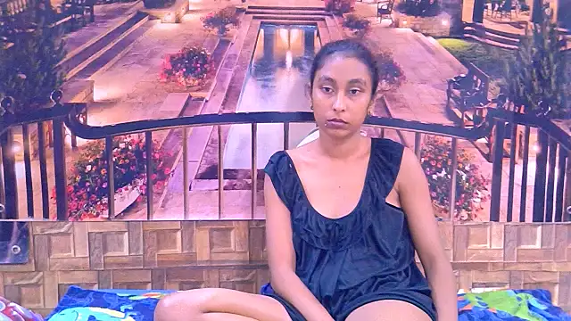 IndianSexyButt's Live XXX Chat