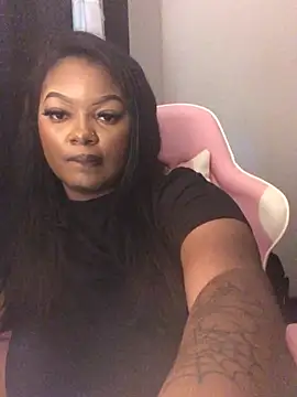 Fxncymuse webkamerás műsora