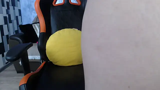 NycolleSweet37's Webcam Show