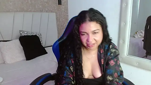 AliceSmity_ 现场XXX聊天