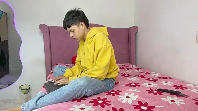 Вебкам-шоу Andy_Belier23