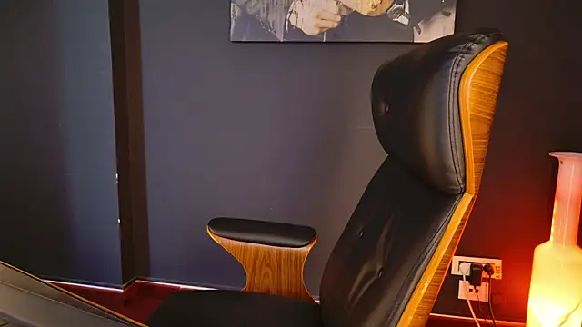 AngeloEric Adlı Modelin Web Kamerası Şovu