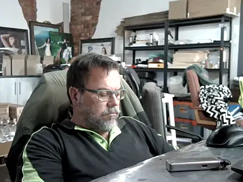 Webkamerová show OngoingChain131