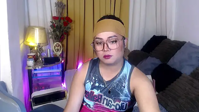 Show modela YourSweet-mich na web-kameri