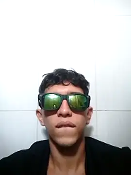 Noscay Adlı Modelin Web Kamerası Şovu