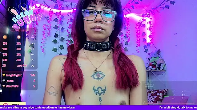 Chat +18 de Roxanbunny1 ao vivo