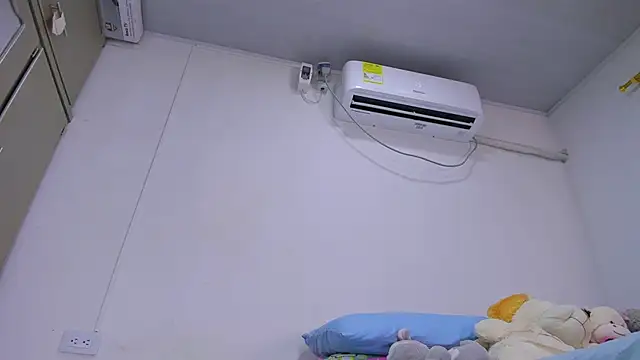 vennuss19 Chat XXX in diretta