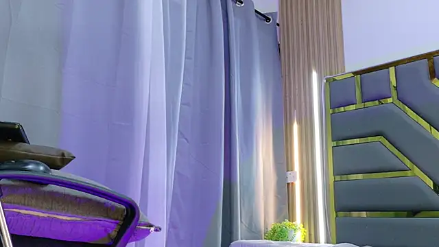 Leo_Miller_ Webcam show