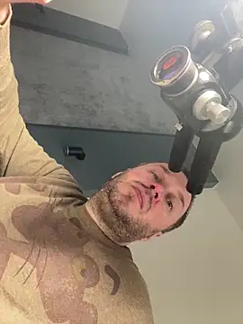 DorianJeday 即時 XXX 聊天