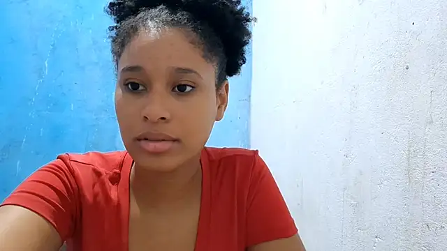 Živý XXX chat MadelynStamant