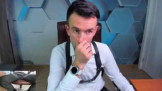 SteveTiger 在線直播表演