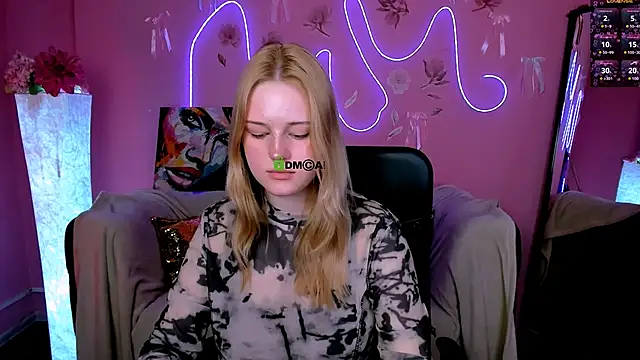 Онлайн чат XXX rebecca_smile