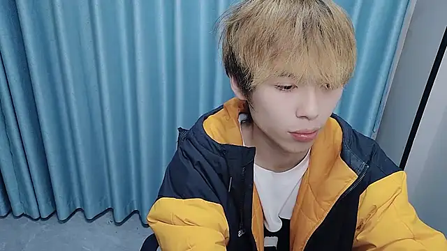 Webkamerová show w5206t