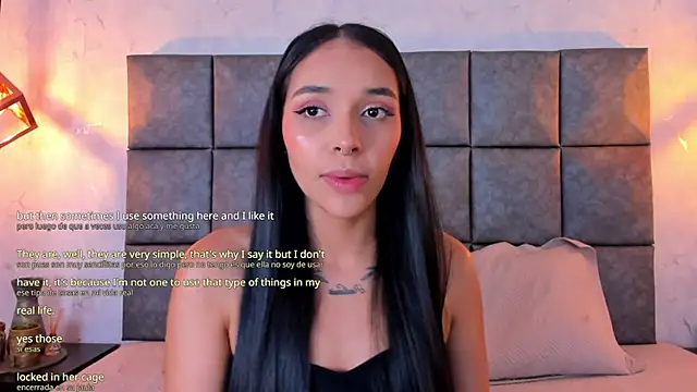 XXX chat uživo modela Roseaurora