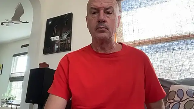 Guy__Grey Adlı Modelin Canlı XXX Sohbeti