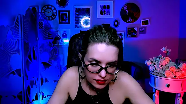 AliceSmite Webcam show