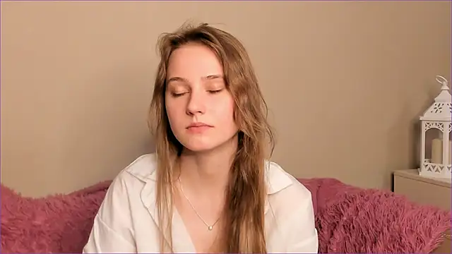 Czat XXX na żywo – RubieHeiser