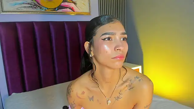 LauraAristizabal – Naživo XXX chat