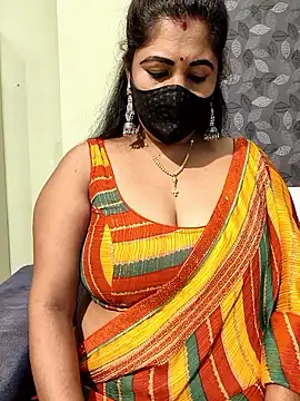 Poly_bhabi: онлайн-секс-чат