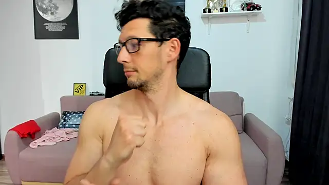 BrutusK08 ওয়েবক্যাম শো