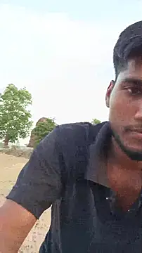 Krishna-10のウェブカメラショー