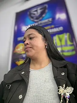 _Mia-Safety_Inspector's Live XXX Chat