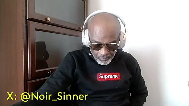 Webkamerová show sinnernoir