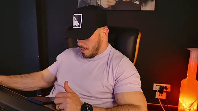 AngeloEric Live XXX-chat