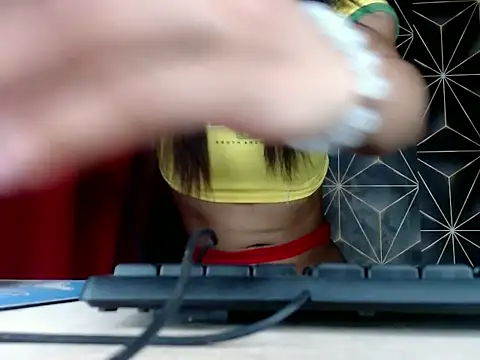 the_girl_of_jamesbond Pertunjukan Webcam