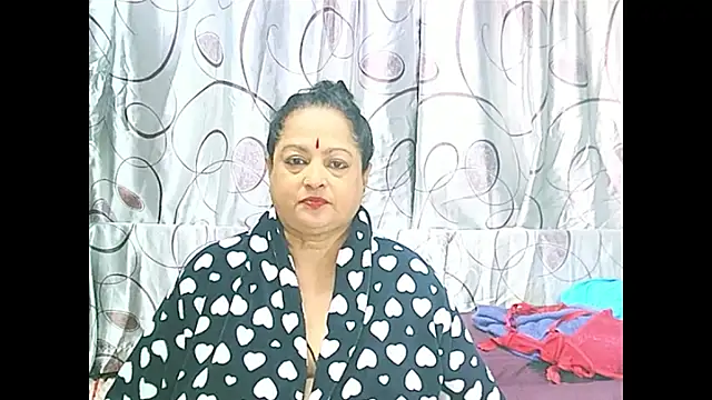 matureindianのライブXXXチャット