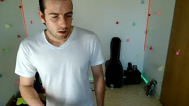 hei_69 Live XXX Chat