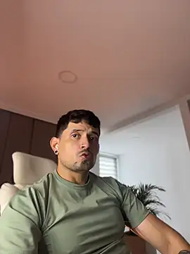 TroyeSavage live XXX chat