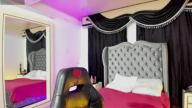 ZelinaEvans Adlı Modelin Canlı XXX Sohbeti