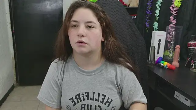 แชท XXX สดของ ann_bronw